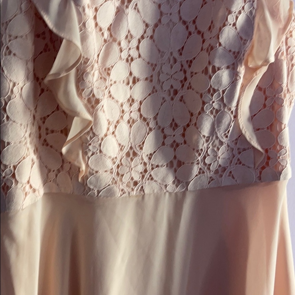 Dress - Picture 4 of 11
